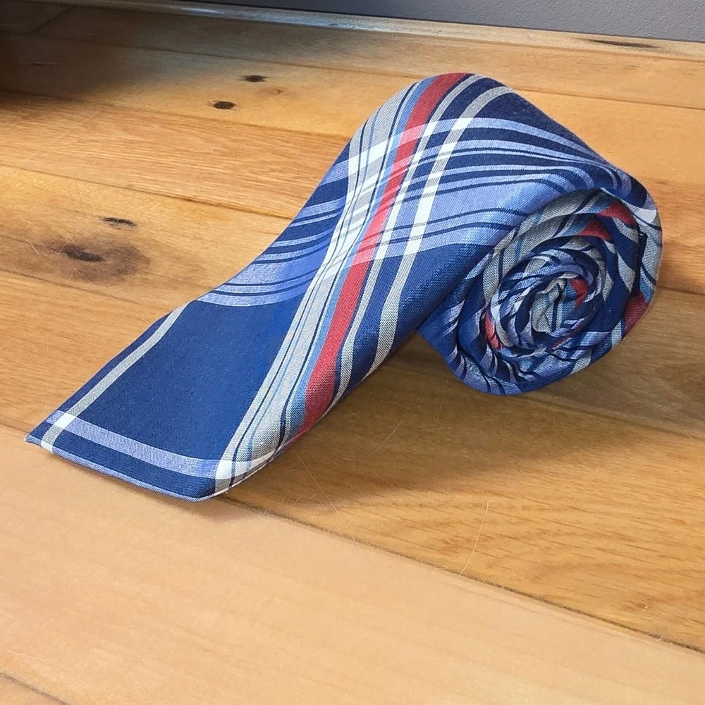 Saddlebred Mens Necktie Navy Blue Red White Plaid Cotton Blend Classic Tie